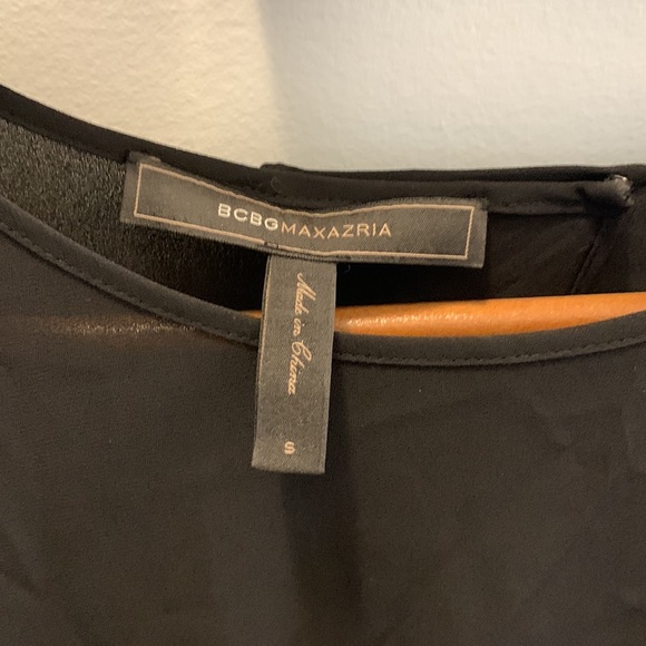 BCBG Maxazaria Asymmetrical Blouse, size S. - Picture 5 of 5
